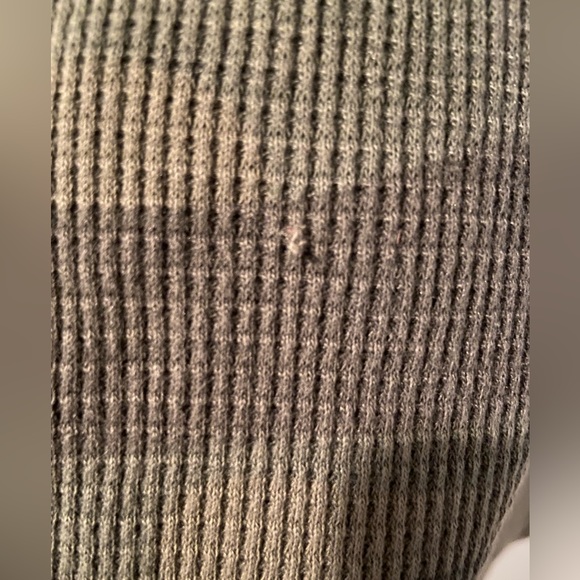 TNA Oversized Waffle T Shirt in Camo - Size 1 - Picture 6 of 6